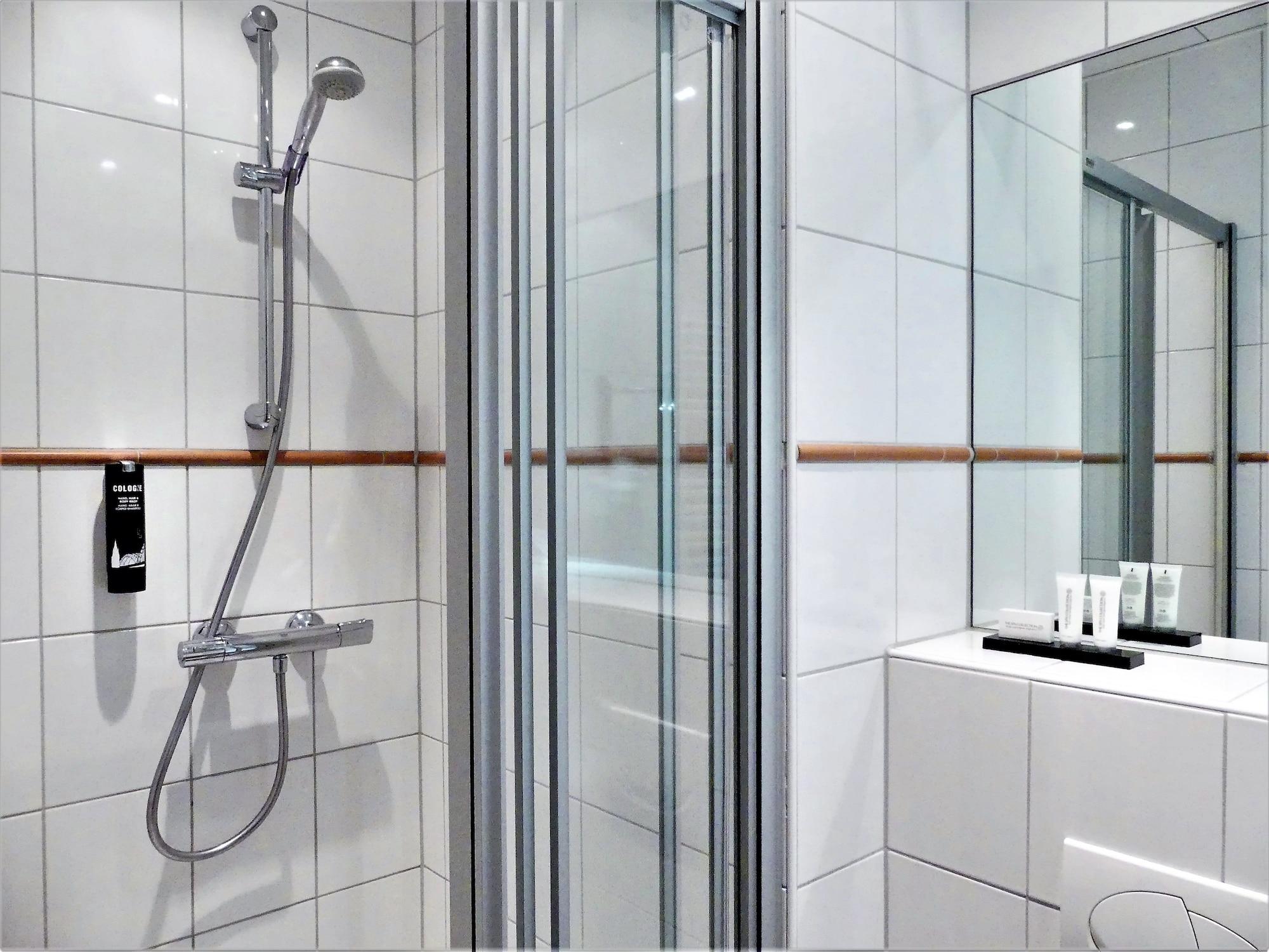 The Ascot Hotel Cologne Extérieur photo