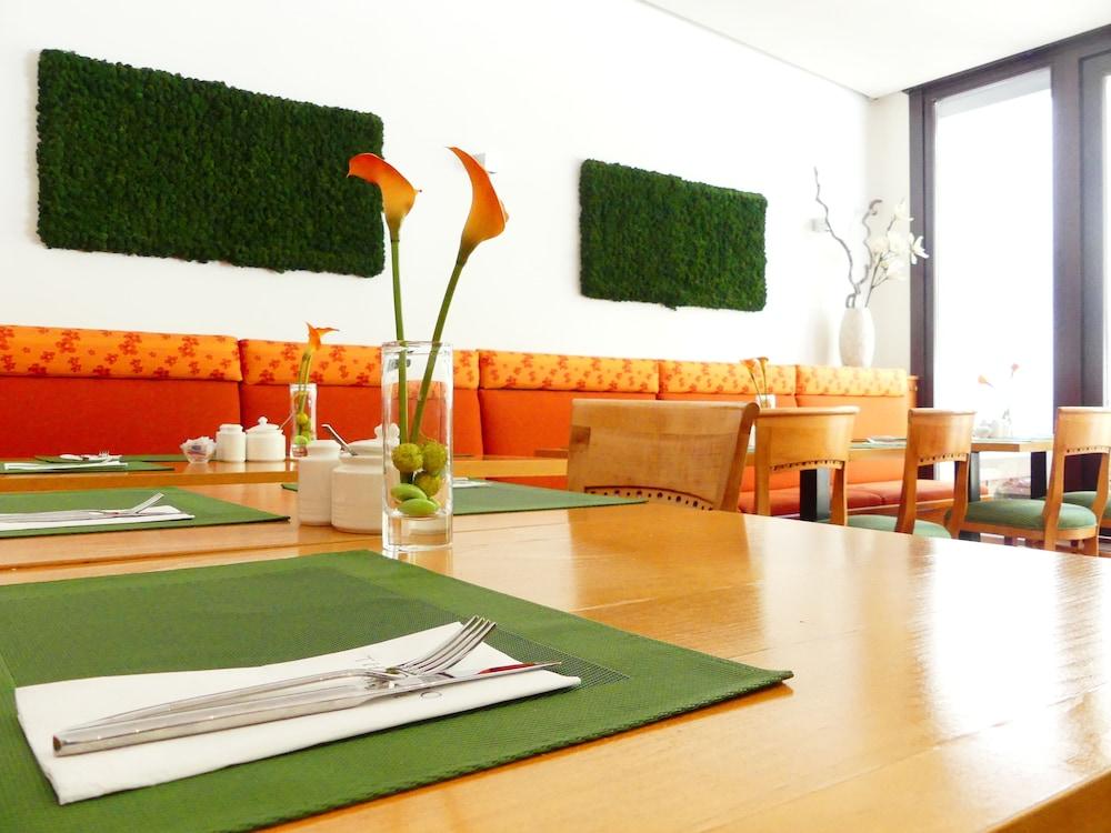 The Ascot Hotel Cologne Extérieur photo
